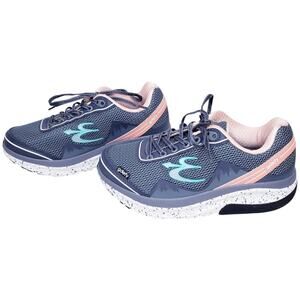 NWOB G-DEFY Gravity Defyer Women's Mighty Walker Sneakers Size 7 Gray Salmon